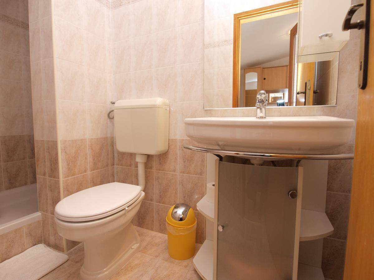 Apartments Milan 1048 Rovinj Ngoại thất bức ảnh