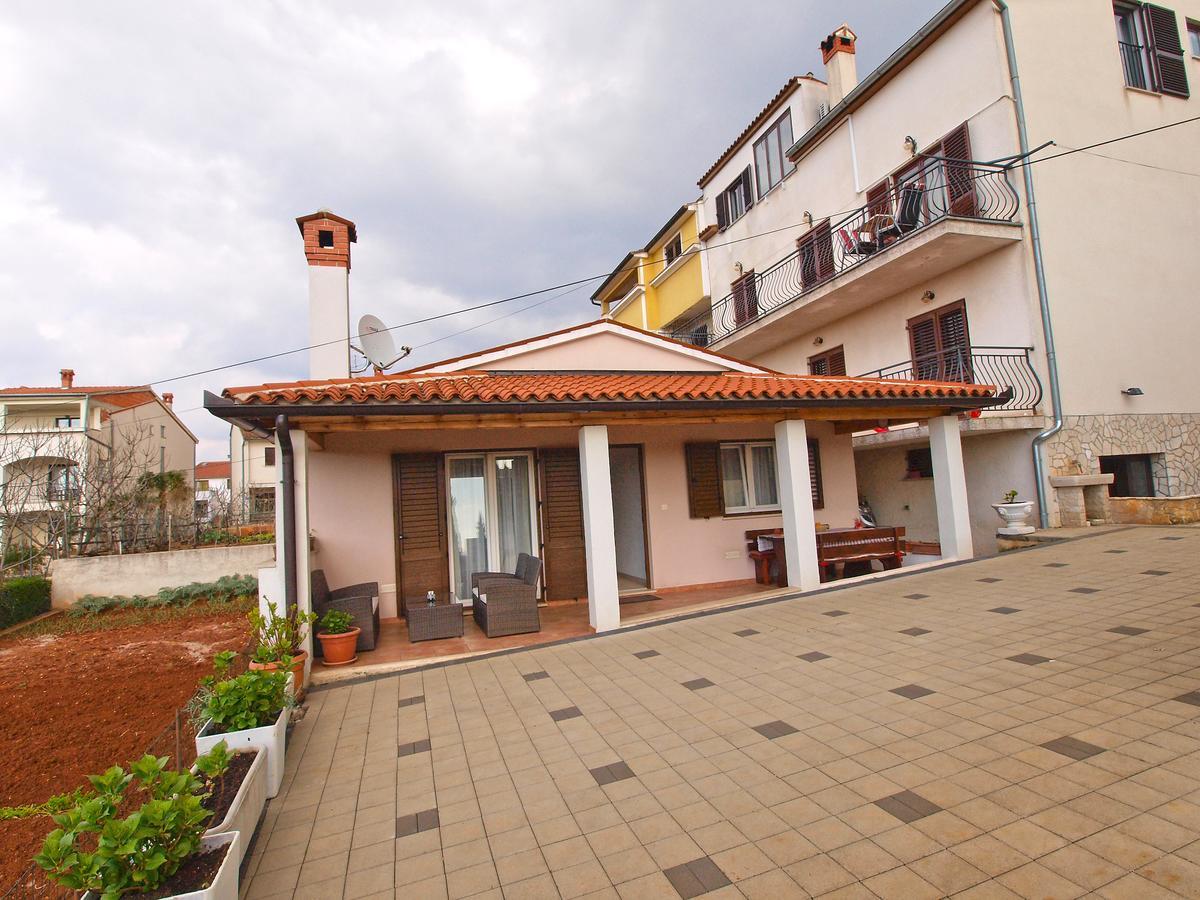Apartments Milan 1048 Rovinj Ngoại thất bức ảnh