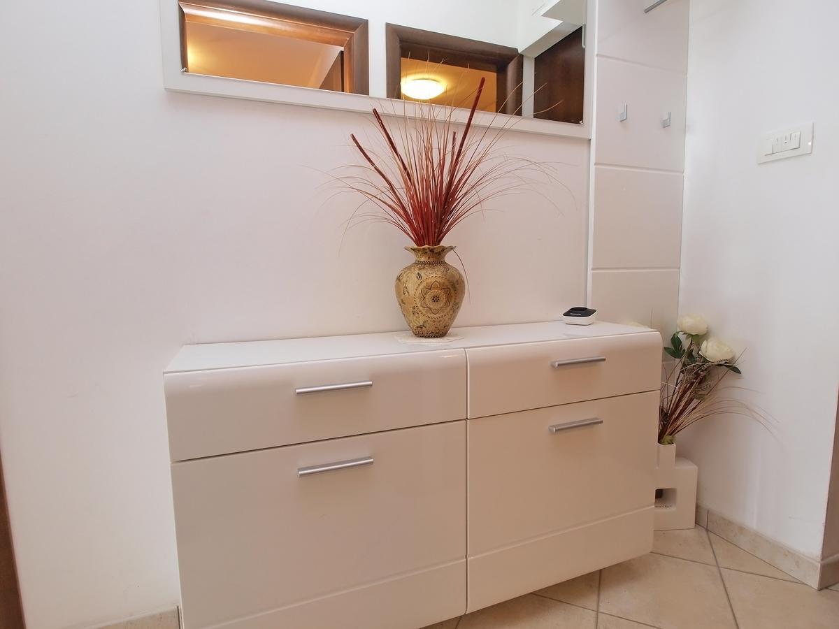 Apartments Milan 1048 Rovinj Ngoại thất bức ảnh