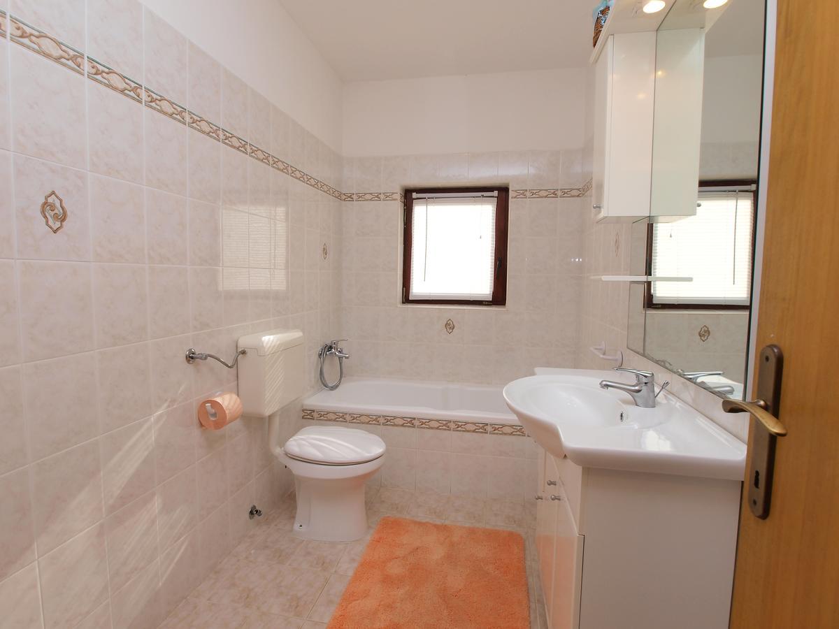 Apartments Milan 1048 Rovinj Ngoại thất bức ảnh