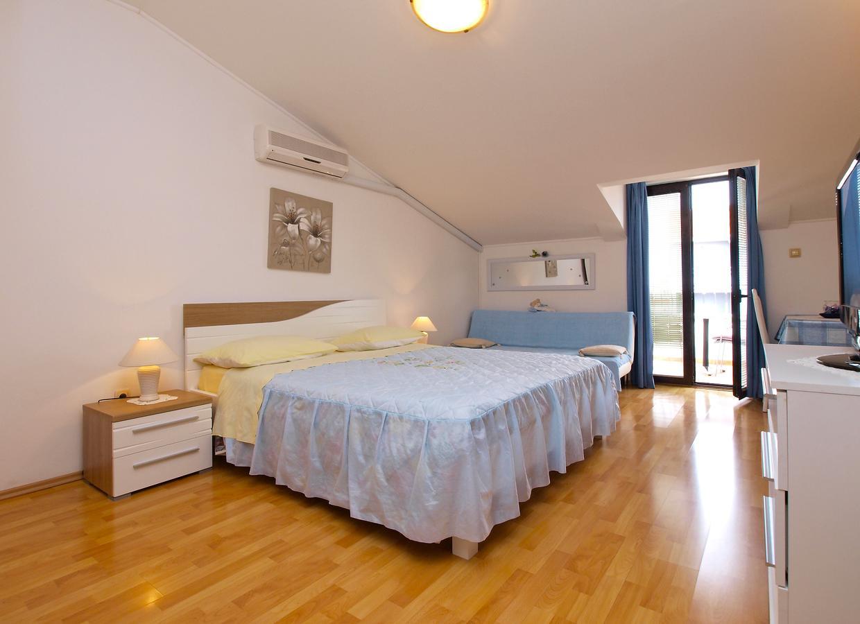 Apartments Milan 1048 Rovinj Ngoại thất bức ảnh